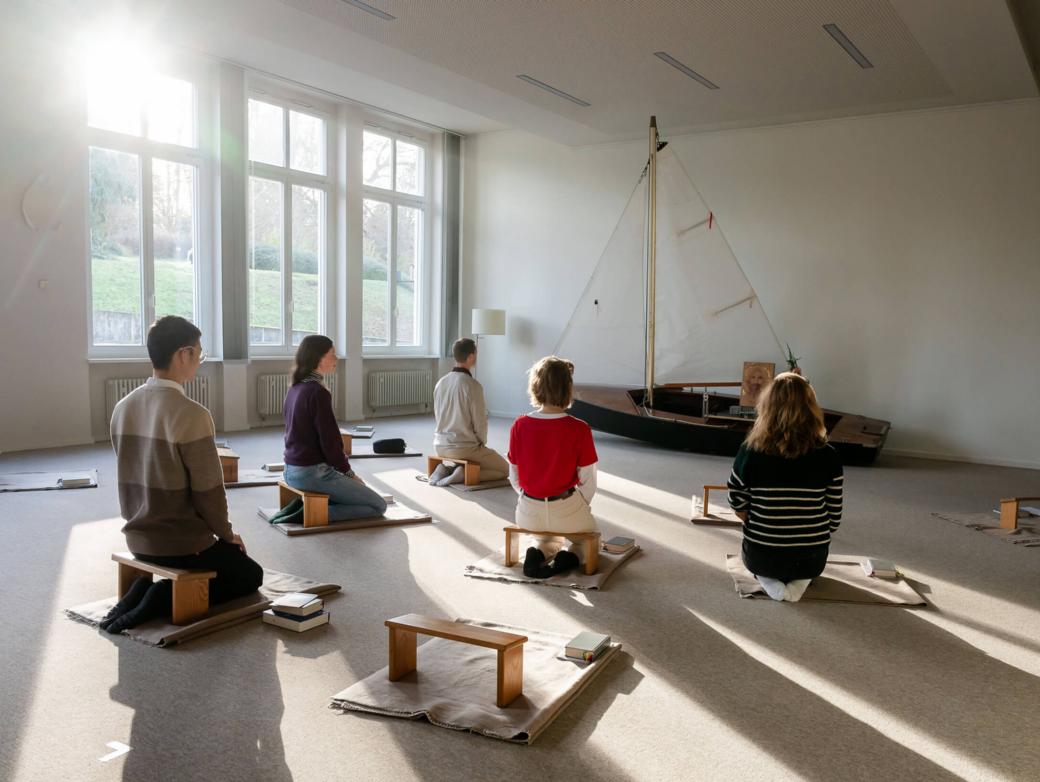 Zukunftswerkstatt-Frankfurt_Im-Meditationsraum